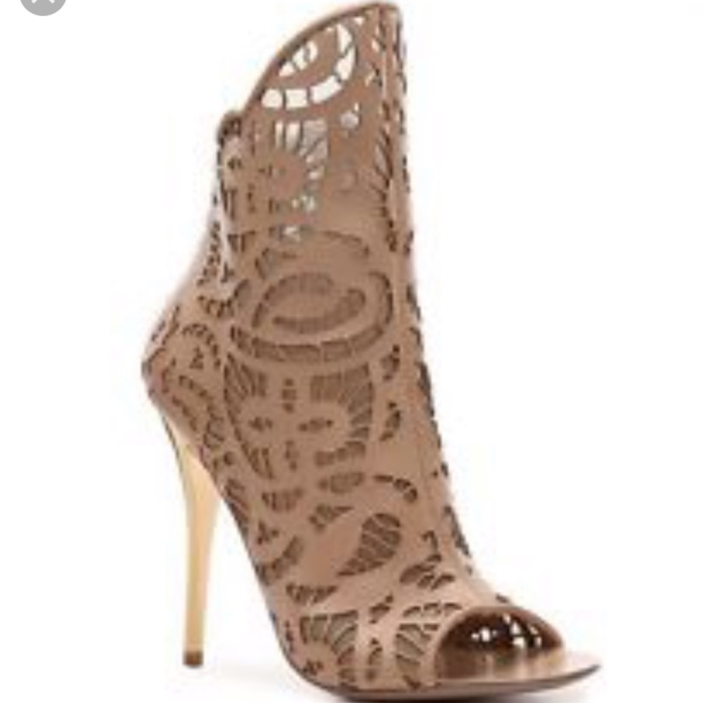 Giuseppe Zanotti Henry lace bootie Size 35.5